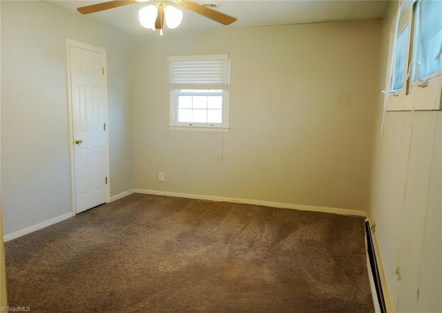 3202 Northampton Drive, Greensboro, NC 27408