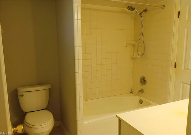 3202 Northampton Drive, Greensboro, NC 27408