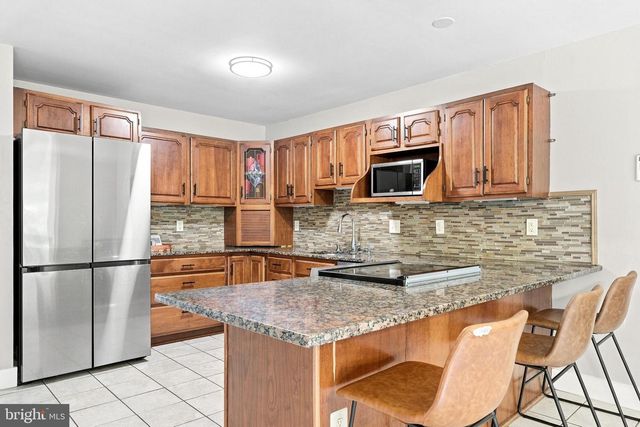 8651 KING GEORGE CT, Pomfret, MD 20675