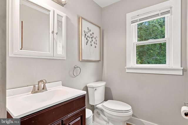 8651 KING GEORGE CT, Pomfret, MD 20675