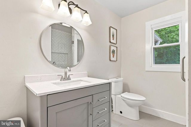 8651 KING GEORGE CT, Pomfret, MD 20675