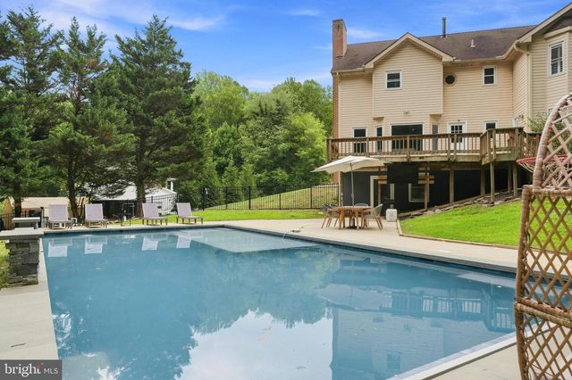 8651 KING GEORGE CT, Pomfret, MD 20675