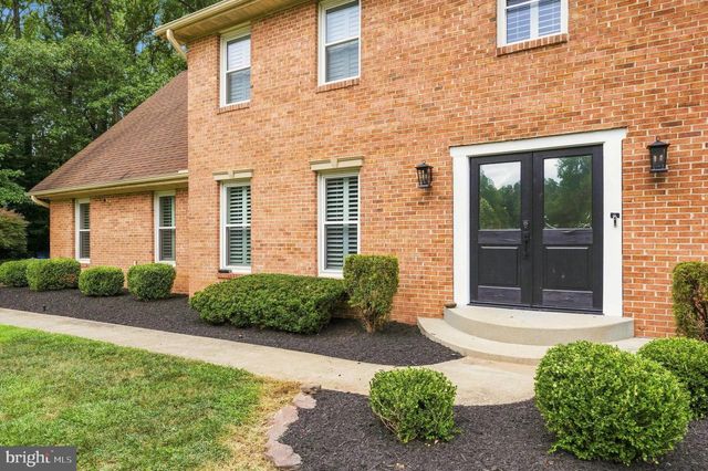 8651 KING GEORGE CT, Pomfret, MD 20675
