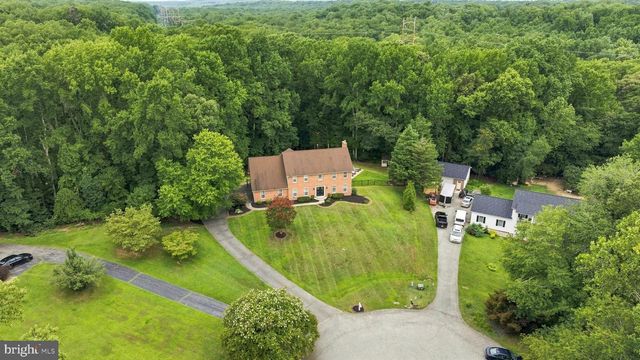 8651 KING GEORGE CT, Pomfret, MD 20675