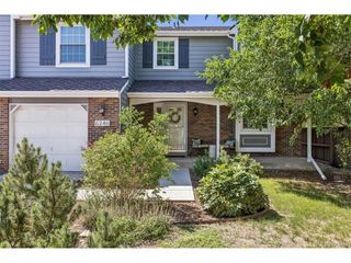 6246 E Hinsdale Ct, Centennial, CO 80112