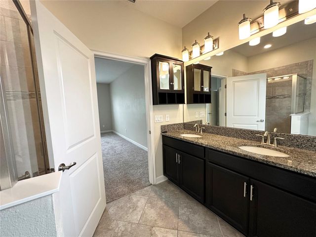 10182 AUTHORS WAY, Orlando, FL 32832