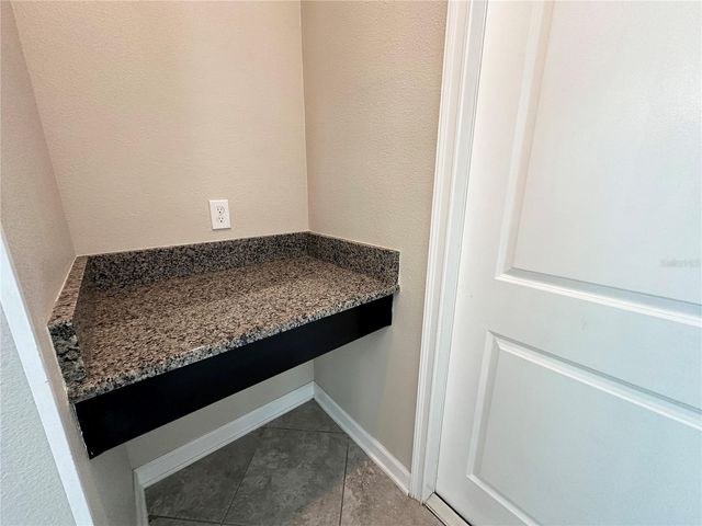 10182 AUTHORS WAY, Orlando, FL 32832