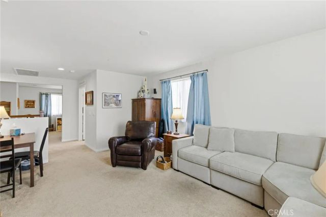7811 Calisia, Fontana, CA 92336