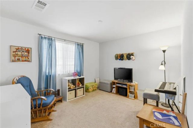 7811 Calisia, Fontana, CA 92336
