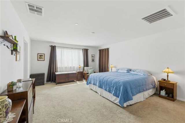 7811 Calisia, Fontana, CA 92336