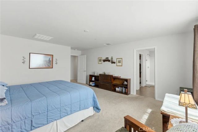 7811 Calisia, Fontana, CA 92336