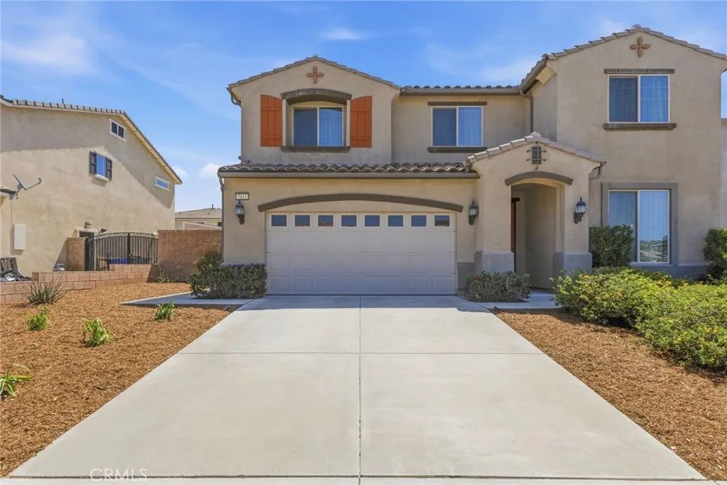 7811 Calisia, Fontana, CA 92336