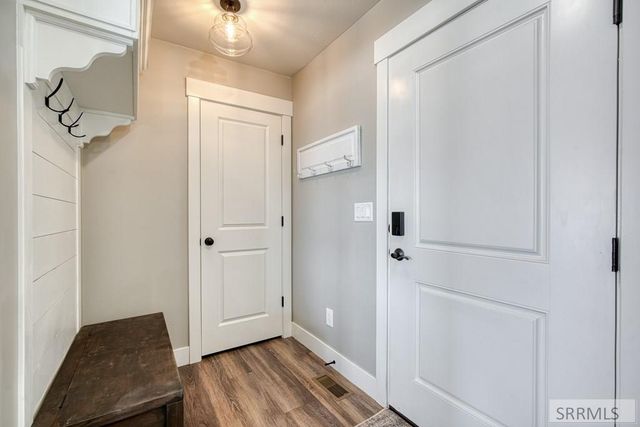 2737 Pinfire Creek, Ammon, ID 83406