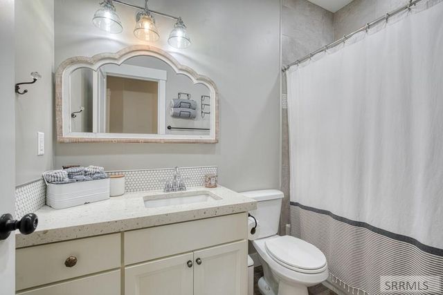 2737 Pinfire Creek, Ammon, ID 83406