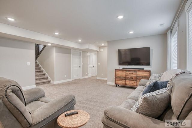 2737 Pinfire Creek, Ammon, ID 83406