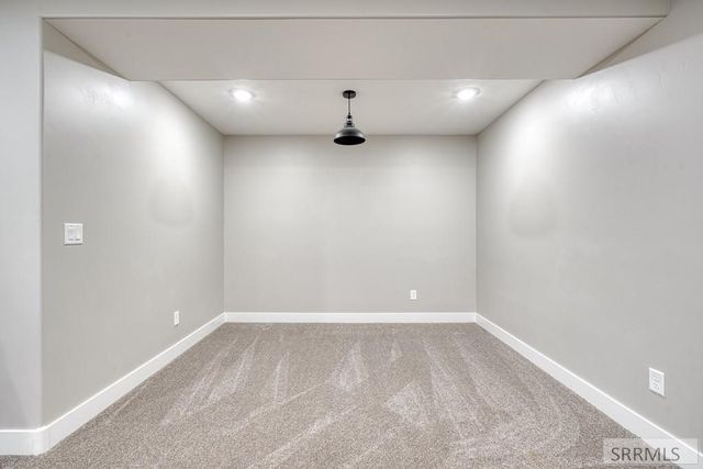 2737 Pinfire Creek, Ammon, ID 83406