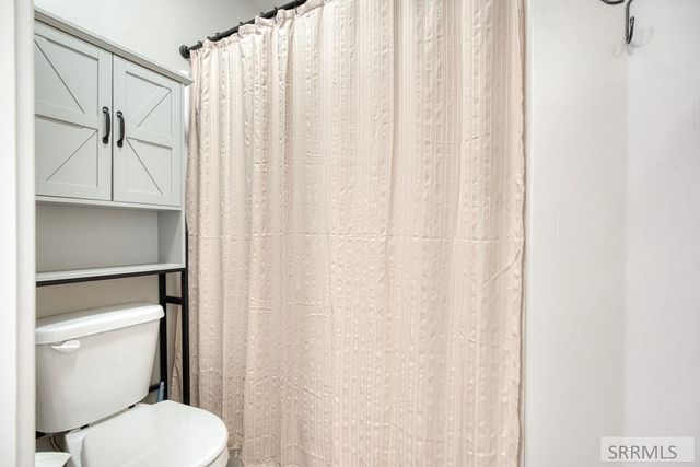 2737 Pinfire Creek, Ammon, ID 83406