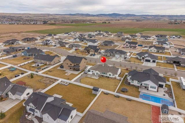 2737 Pinfire Creek, Ammon, ID 83406
