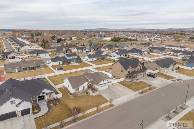 2737 Pinfire Creek, Ammon, ID 83406