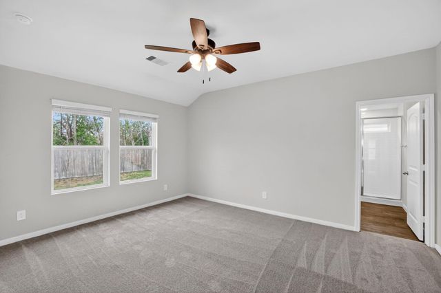 206 ADDISON PL, Lockhart, TX 78644