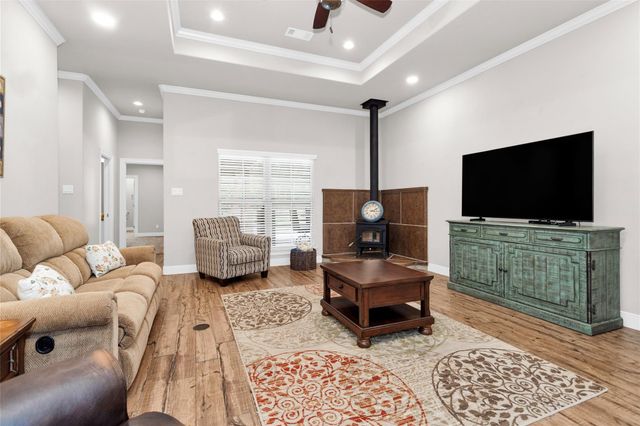 11781 Walding Road, Montgomery, TX 77356