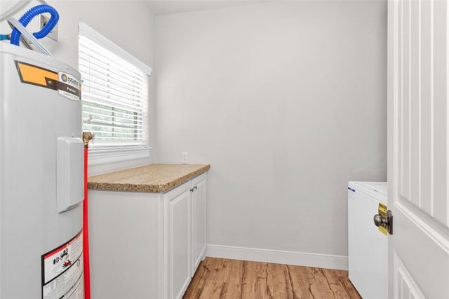 11781 Walding Road, Montgomery, TX 77356