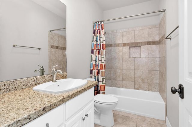 11781 Walding Road, Montgomery, TX 77356