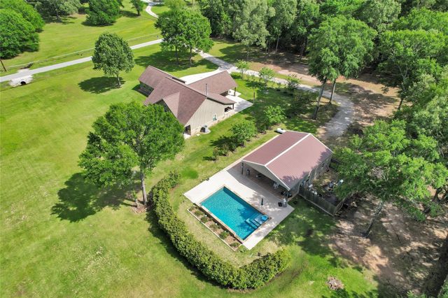 11781 Walding Road, Montgomery, TX 77356