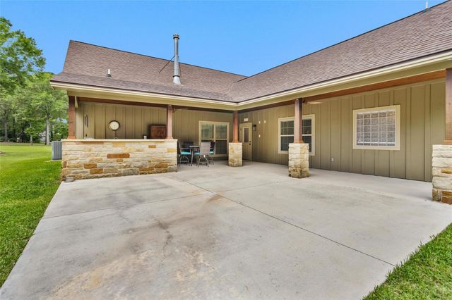 11781 Walding Road, Montgomery, TX 77356