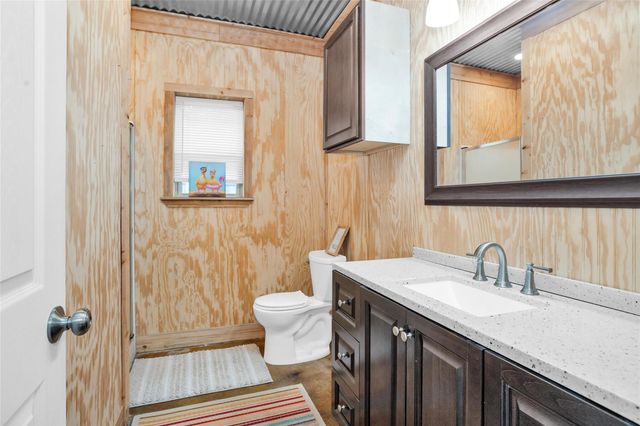 11781 Walding Road, Montgomery, TX 77356