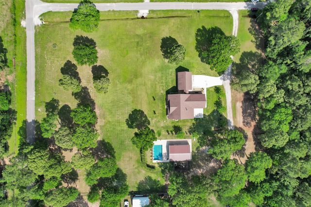 11781 Walding Road, Montgomery, TX 77356