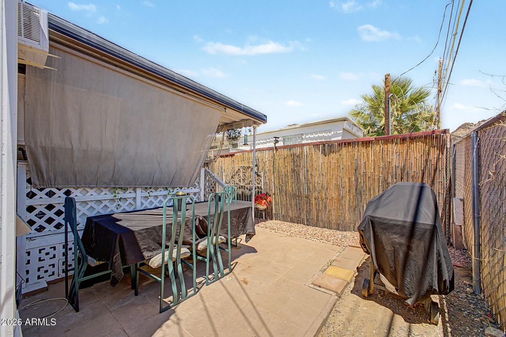 Image 18 of property listing at 10401 N CAVE CREEK Road 158, Phoenix, AZ 85020