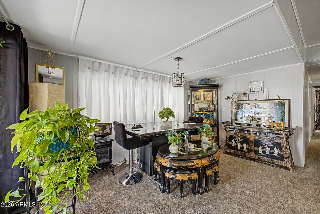 Image 4 of property listing at 10401 N CAVE CREEK Road 158, Phoenix, AZ 85020