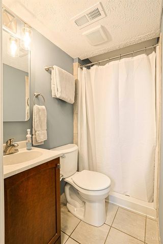 4954 Bell Avenue, Blue Ash, OH 45242