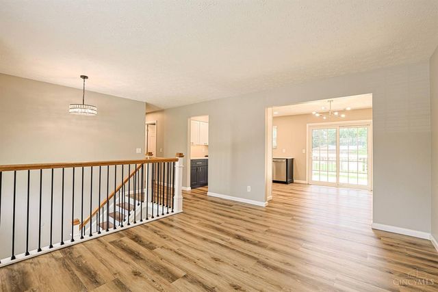 4954 Bell Avenue, Blue Ash, OH 45242