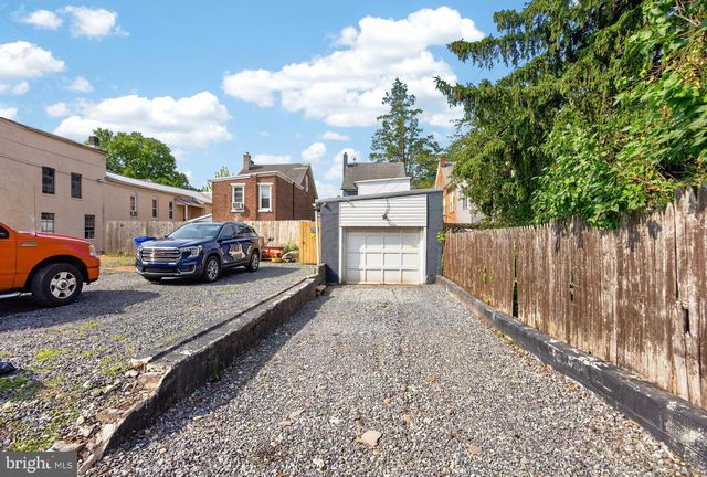 15 E THIRD ST, Pottstown, PA 19464
