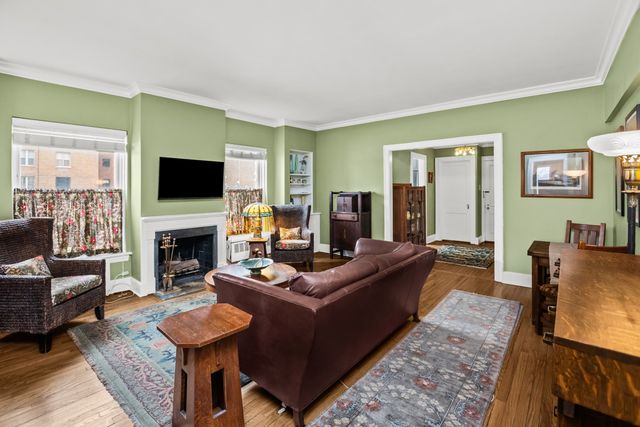 1519 Hinman Avenue 4C, Evanston, IL 60201