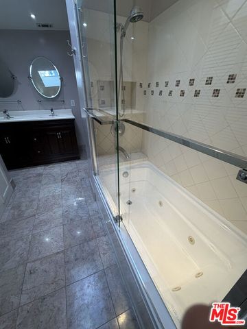 1552 Crater Lane, Los Angeles, CA 90077