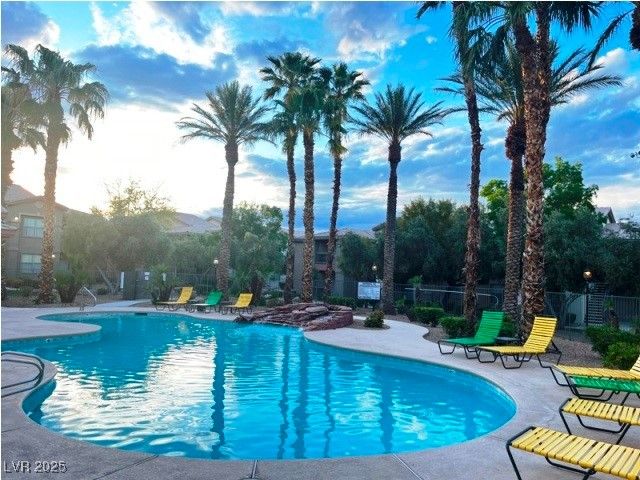 8000 Badura Avenue 2009, Las Vegas, NV 89113