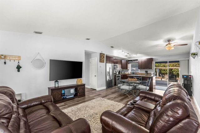 12895 Persimmon Boulevard, The Acreage, FL 33411