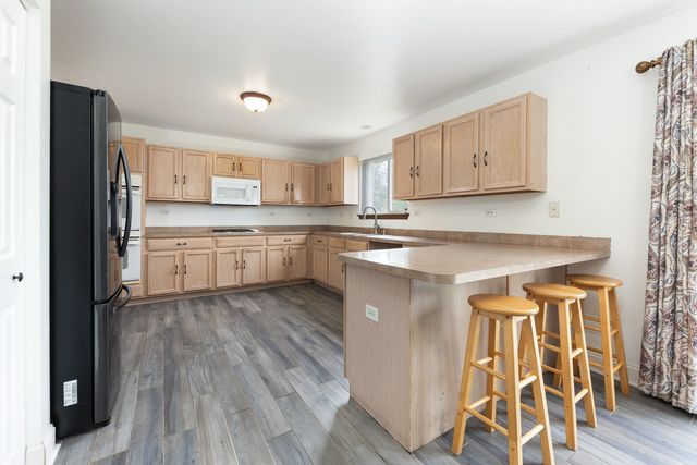 2716 Middleton Court, Aurora, IL 60503