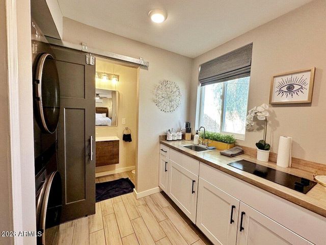 4401 N 19TH Place, Phoenix, AZ 85016