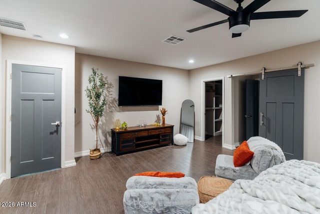 4401 N 19TH Place, Phoenix, AZ 85016