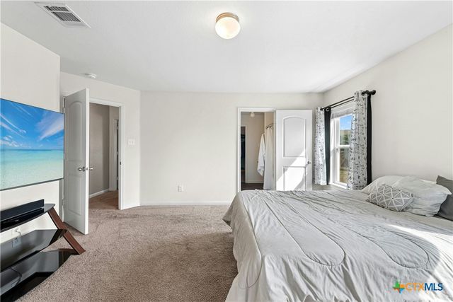 108 Farmer Cove 6A, Jarrell, TX 76537