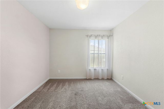 108 Farmer Cove 6A, Jarrell, TX 76537