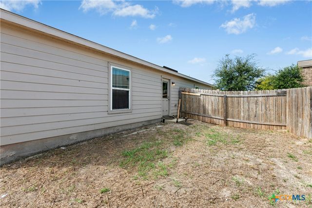 108 Farmer Cove 6A, Jarrell, TX 76537