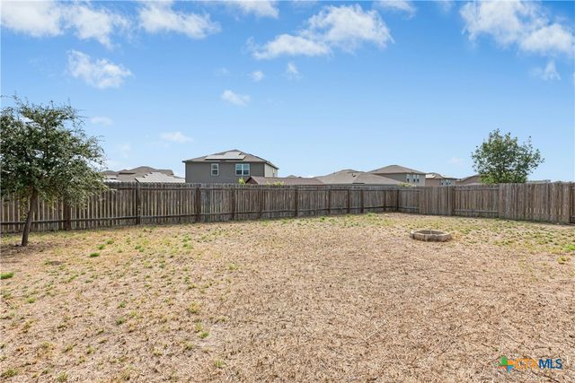 108 Farmer Cove 6A, Jarrell, TX 76537