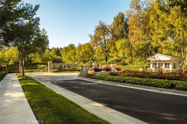 2608 N San Miguel Drive, Orange, CA 92867