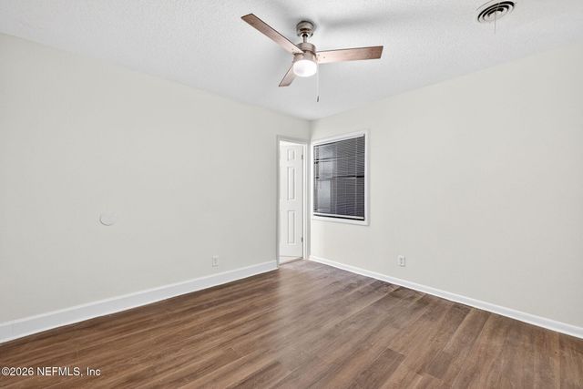 6041 HARLOW Boulevard, Jacksonville, FL 32210