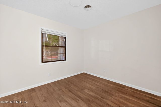 6041 HARLOW Boulevard, Jacksonville, FL 32210